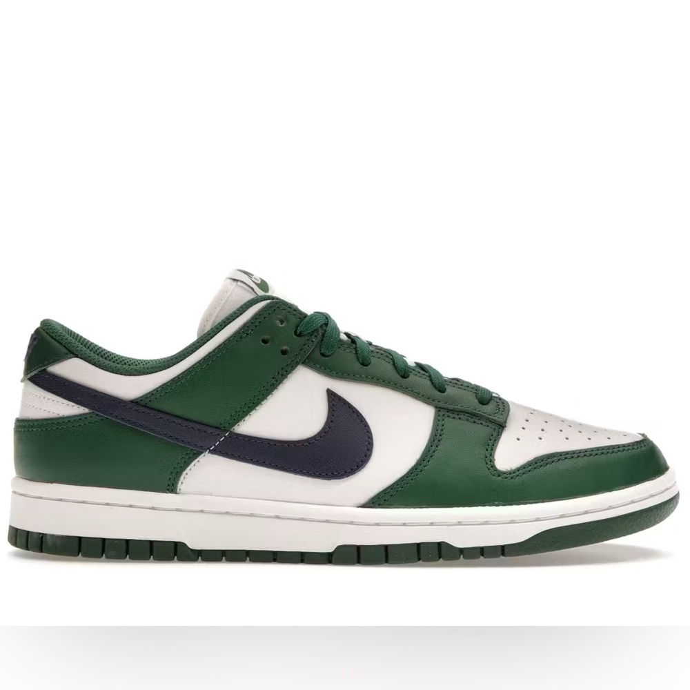 Nike dunk low